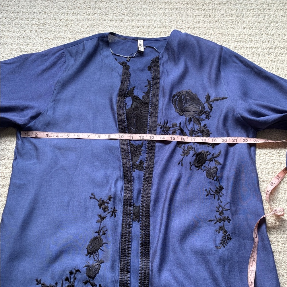 Ethnic by Outfitters Purply Blue 100% Cotton Floral Embroidered Kimono Large - Picture 9 of 14